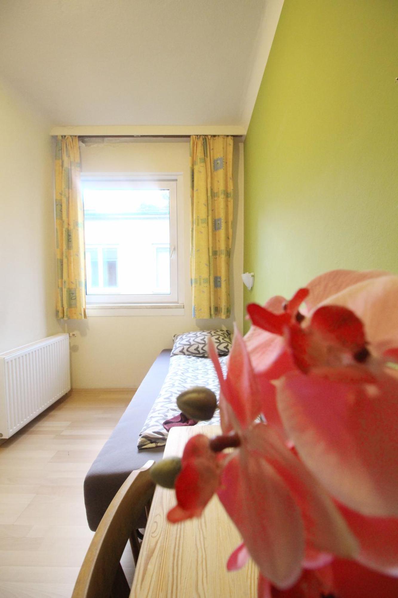 Hospedagem domiciliar Single In Hutteldorfer Strasse Area
