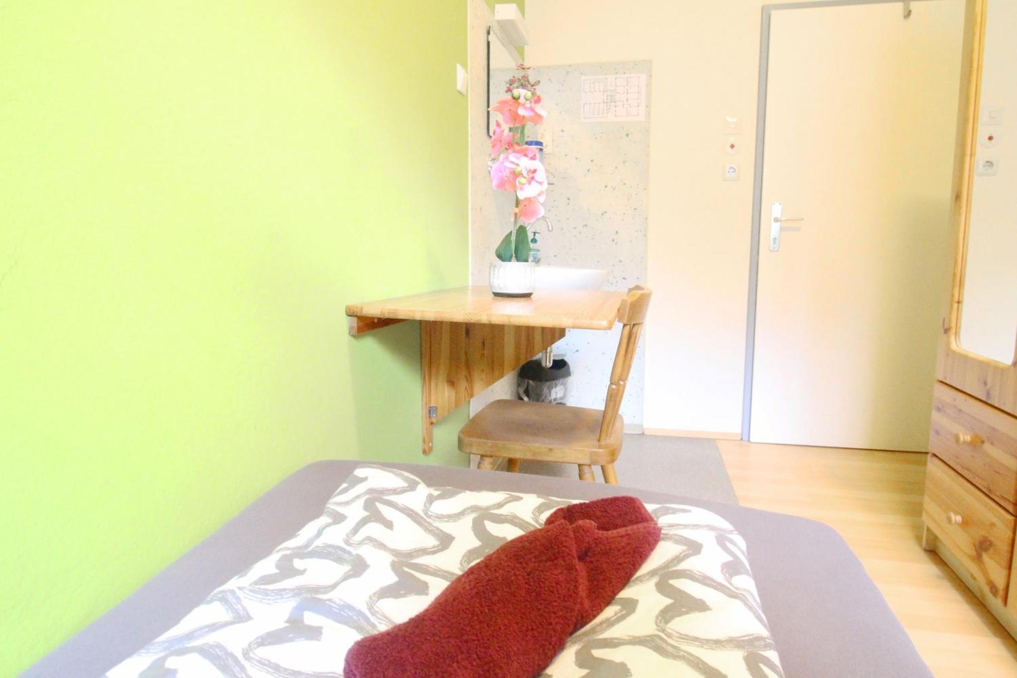 Single In Hutteldorfer Strasse Area Hospedagem domiciliar Viena