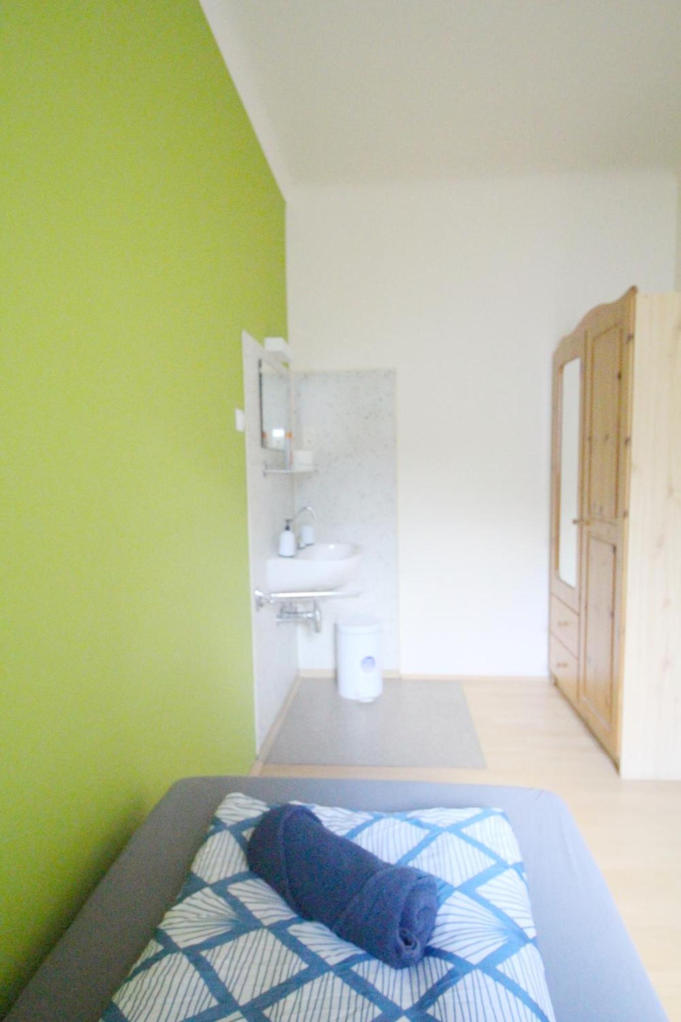 Single In Hutteldorfer Strasse Area Hospedagem domiciliar