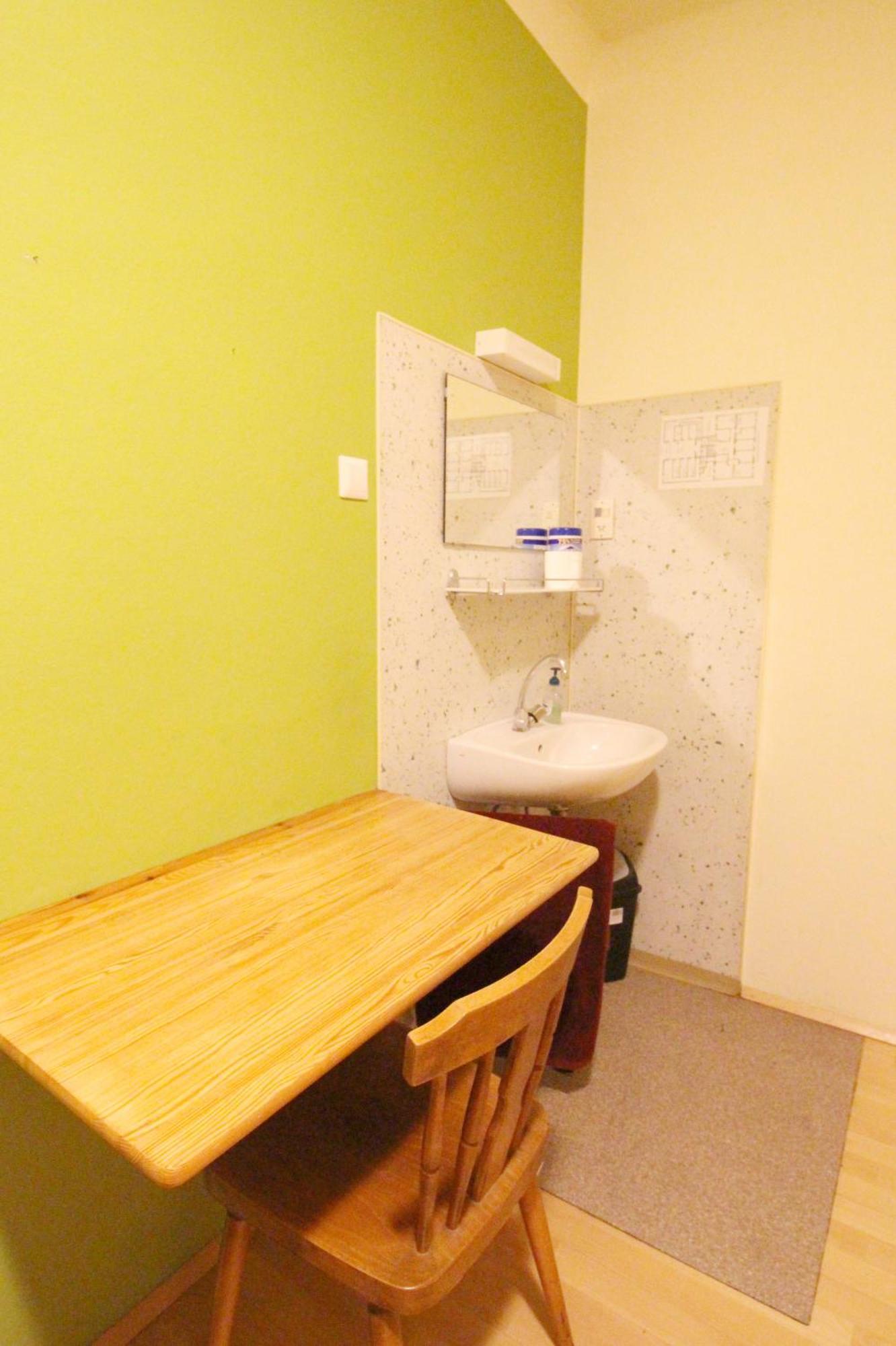 Séjour chez l'habitant Single In Hutteldorfer Strasse Area