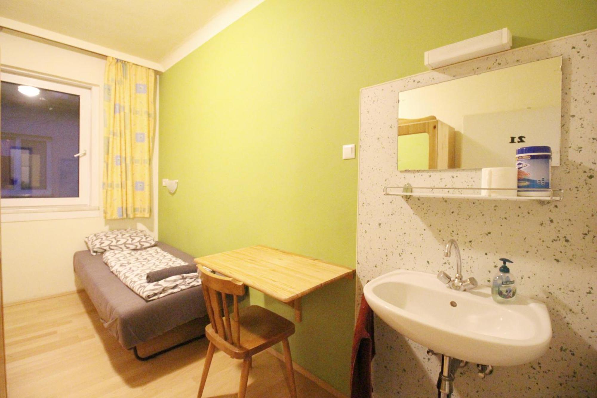 Séjour chez l'habitant Single In Hutteldorfer Strasse Area Vienne